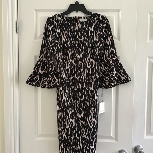 Calvin Klein black/white/light pink leopard print bell sleeve dress size 4 - Picture 4 of 6